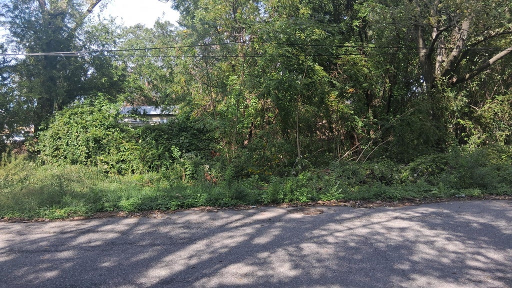 Photo of 3518 E 35th Avenue, Lake Station, IN 46405 (MLS # 845889)