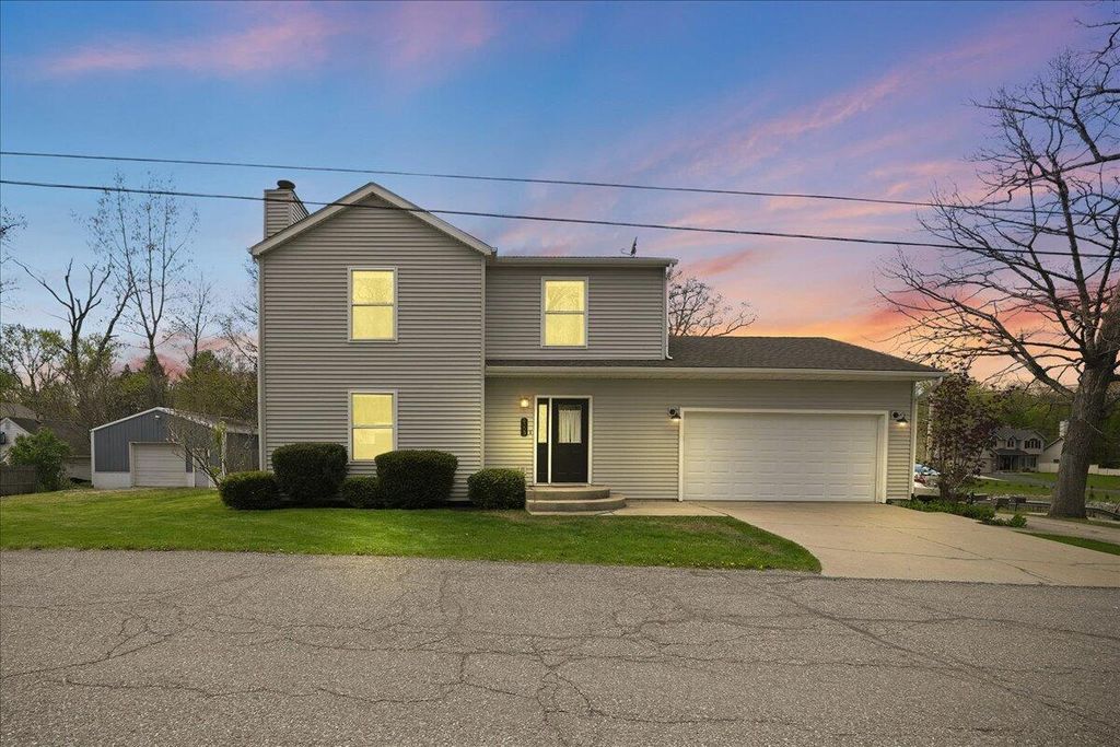 Photo of 4209 Sumac RD, Valparaiso, IN 46383 (MLS # 838420)