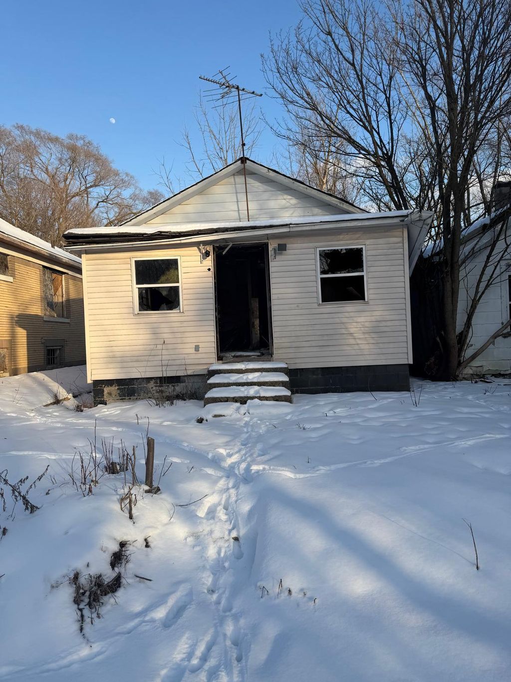 Photo of 4549 Pennsylvania Street, Gary, IN 46409 (MLS # 833464)