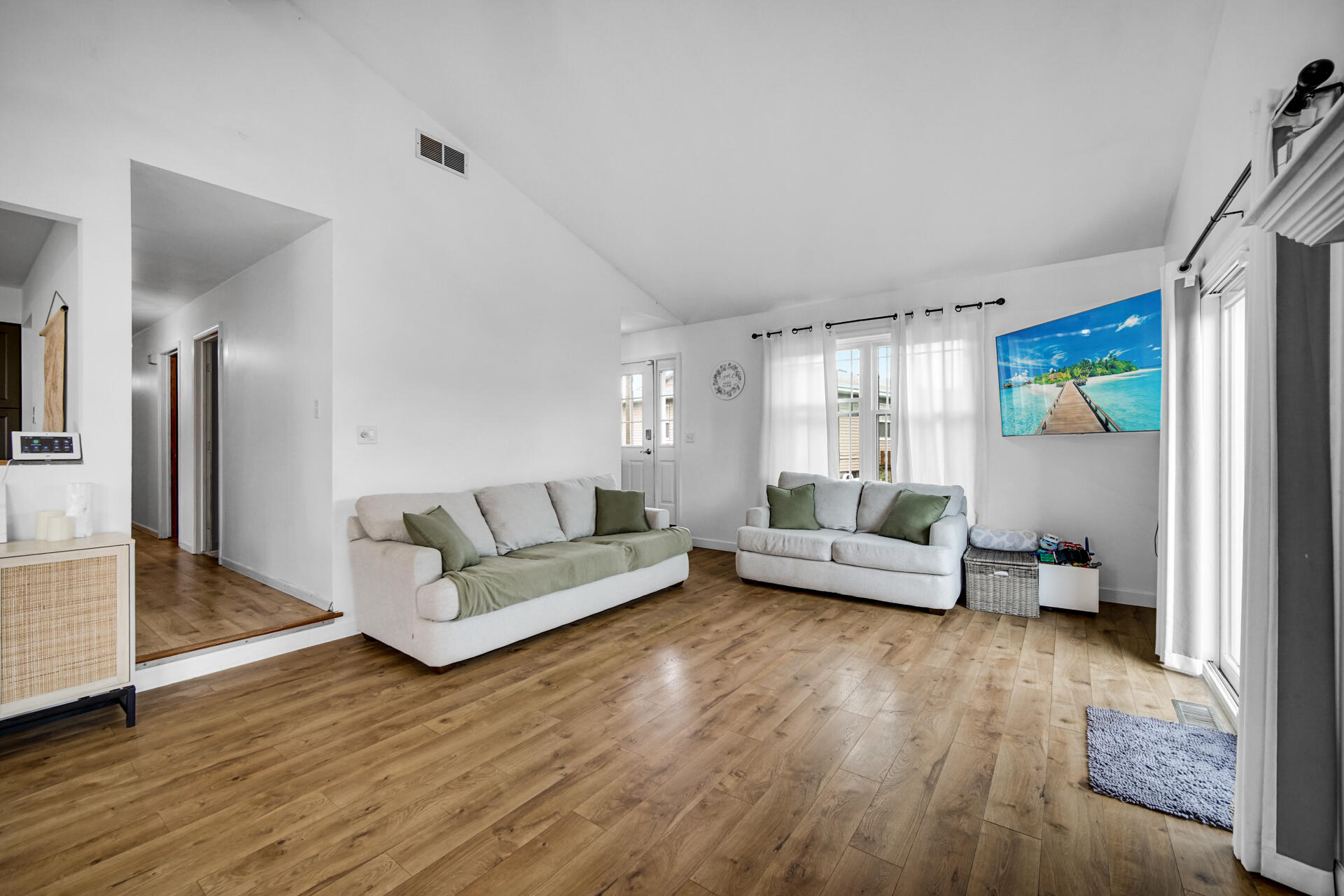 1559 Happy Valley Road