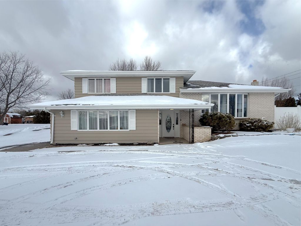 Photo of 13440 W 93rd Avenue, Saint John, IN 46373 (MLS # 833539)