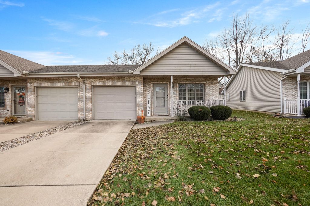 Photo of 1932 Church Street, Dyer, IN 46311 (MLS # 832563)