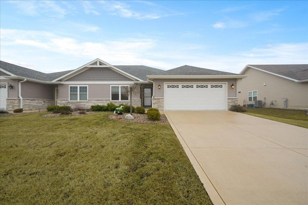 Photo of 10102 W 133rd Place, Cedar Lake, IN 46303 (MLS # 835082)