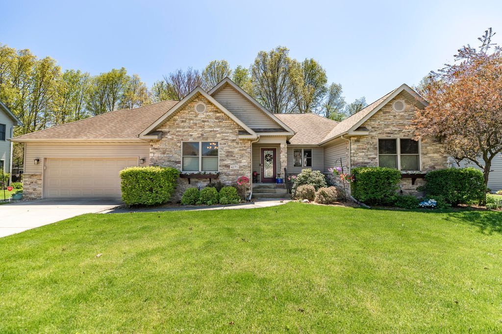 Photo of 4171 Westwood Lane S, Chesterton, IN 46304 (MLS # 838949)
