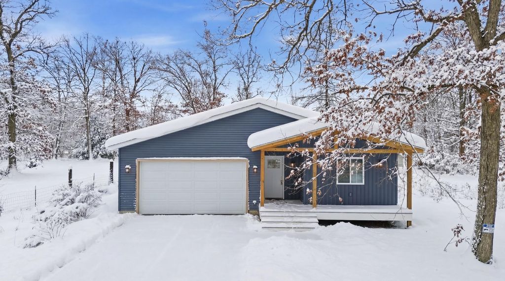 Photo of 2154 N State Road 39, Winamac, IN 46996 (MLS # 831839)