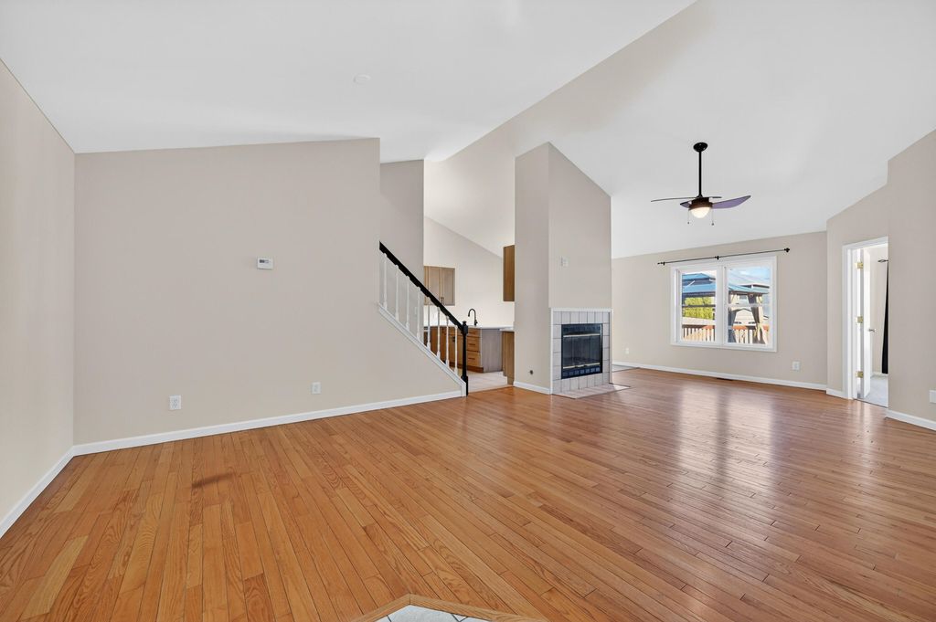 Photo of 2539 Martha St, Highland, IN 46322 (MLS # 835371)