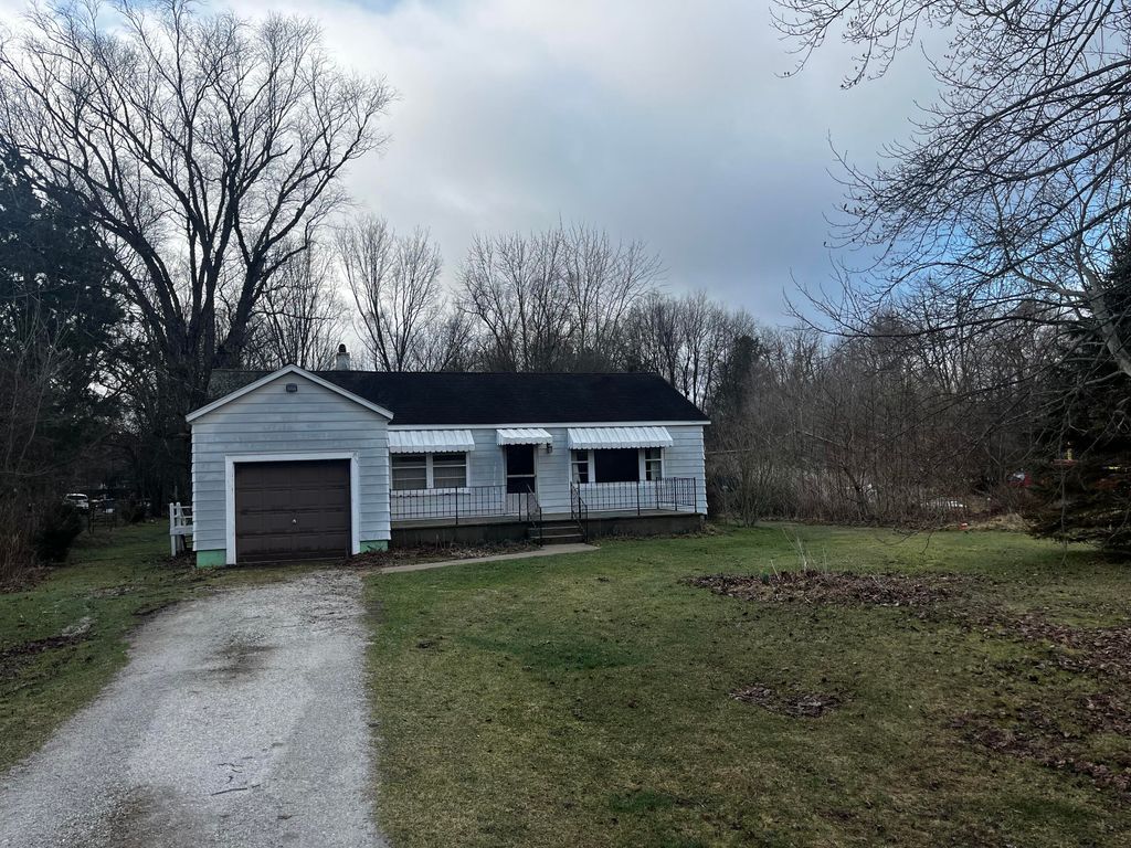 Photo of 4195 E 200 S, Knox, IN 46534 (MLS # 835772)