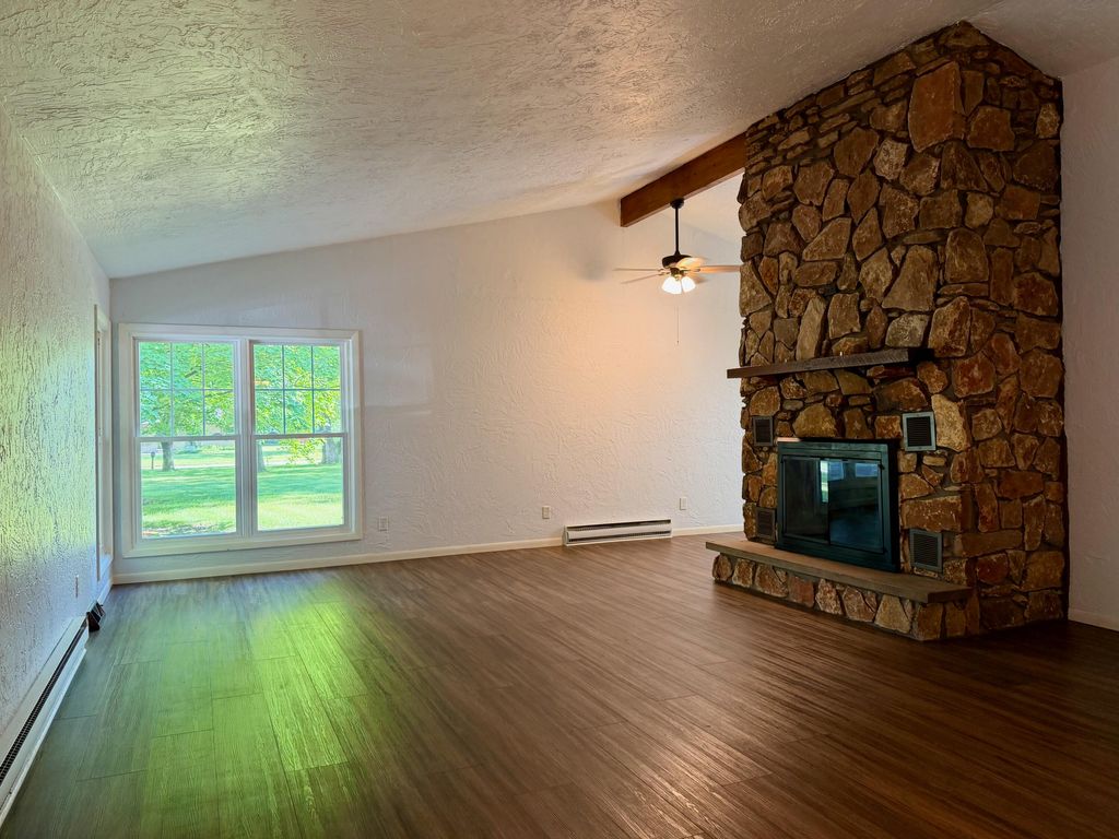 Photo of 2120 E 200 S, Knox, IN 46534 (MLS # 839505)