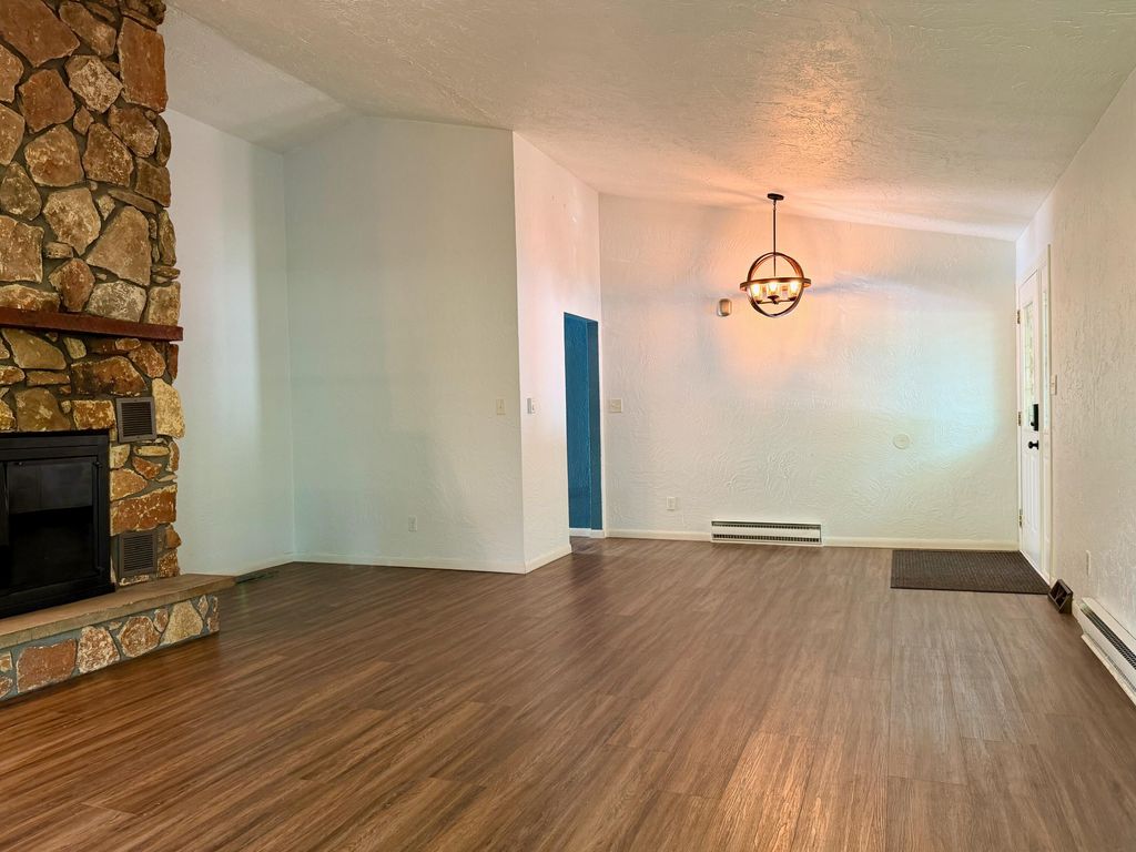 Photo of 2120 E 200 S, Knox, IN 46534 (MLS # 839505)