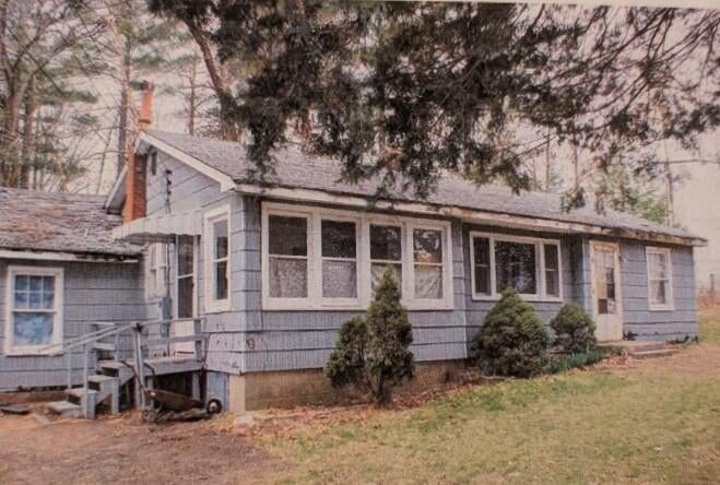 Photo of 7255 S Us Highway 421, San Pierre, IN 46374 (MLS # 843462)