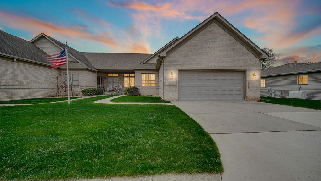 Photo of 308 Carnation Street NE, DeMotte, IN 46310 (MLS # 837010)