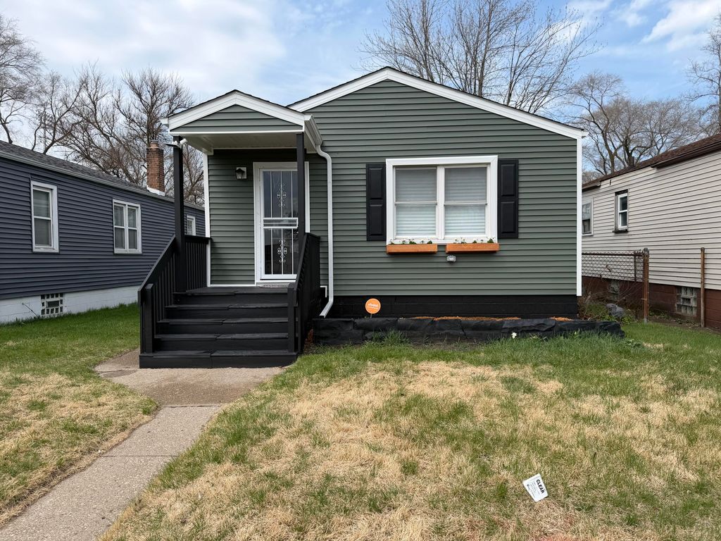 Photo of 480 W 23rd Avenue, Gary, IN 46407 (MLS # 836900)