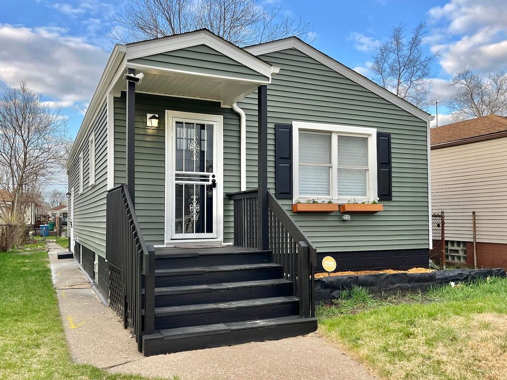 Photo of 480 W 23rd Avenue, Gary, IN 46407 (MLS # 836900)