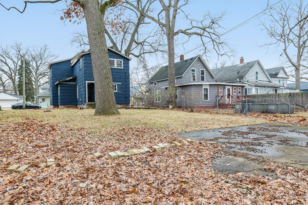Photo of 224 Hobart Street, Michigan City, IN 46360 (MLS # 832189)