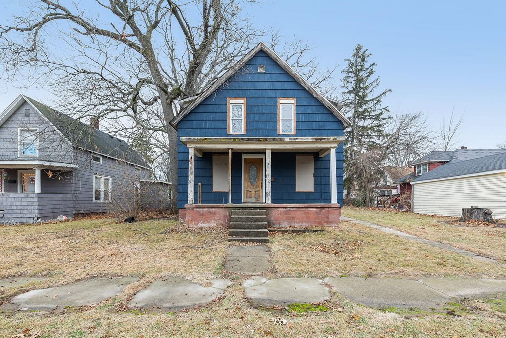 Photo of 224 Hobart Street, Michigan City, IN 46360 (MLS # 832189)