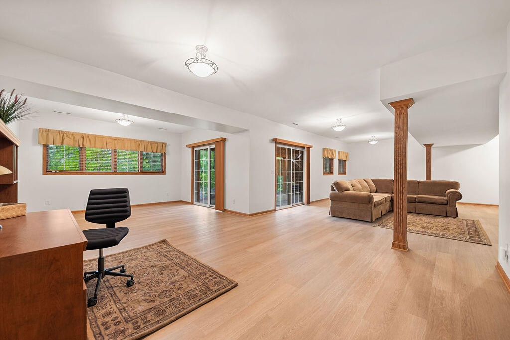 Crown Point, Indiana 46307, United States, 4 Bedrooms Bedrooms, ,3 BathroomsBathrooms,Residential,Active,145084