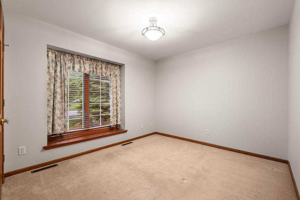 Crown Point, Indiana 46307, United States, 4 Bedrooms Bedrooms, ,3 BathroomsBathrooms,Residential,Active,145084