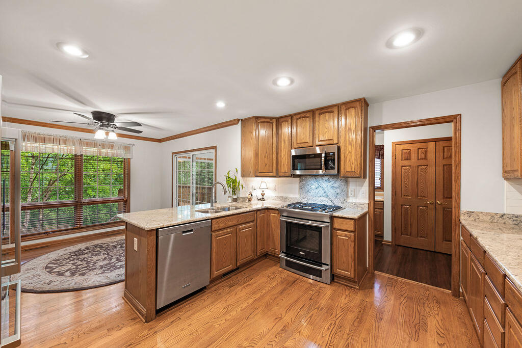 Crown Point, Indiana 46307, United States, 4 Bedrooms Bedrooms, ,3 BathroomsBathrooms,Residential,Active,145084