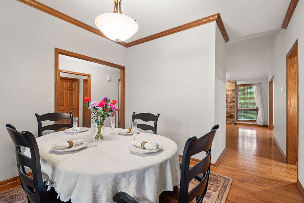 Crown Point, Indiana 46307, United States, 4 Bedrooms Bedrooms, ,3 BathroomsBathrooms,Residential,Active,145084