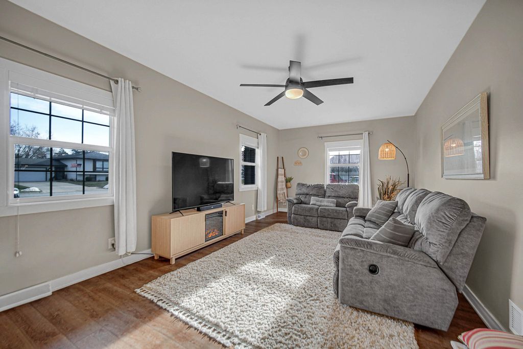 Photo of 217 Hemlock Lane, Crown Point, IN 46307 (MLS # 832084)