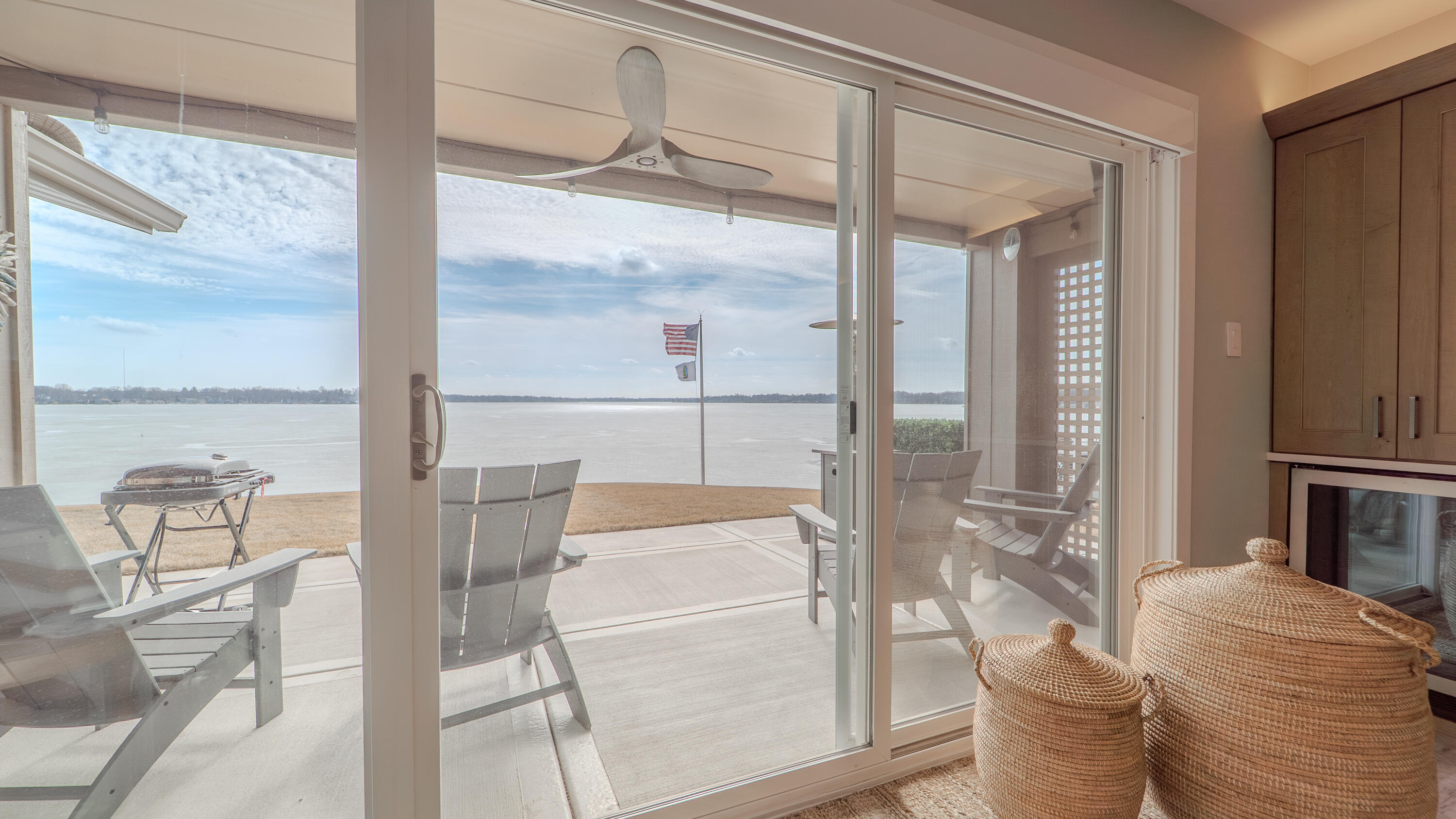 8127 Lake Shore Drive 1