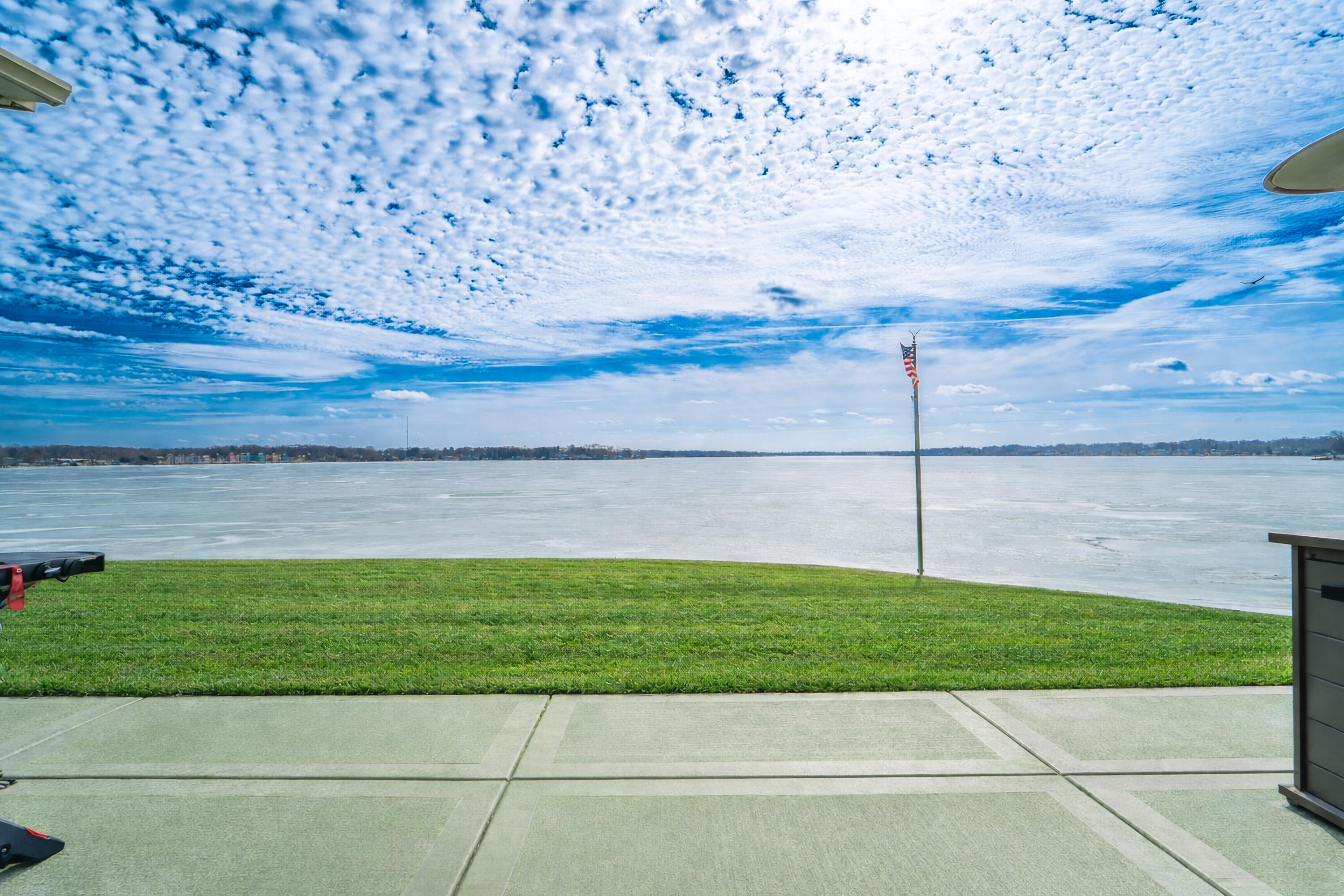 8127 Lake Shore Drive 1