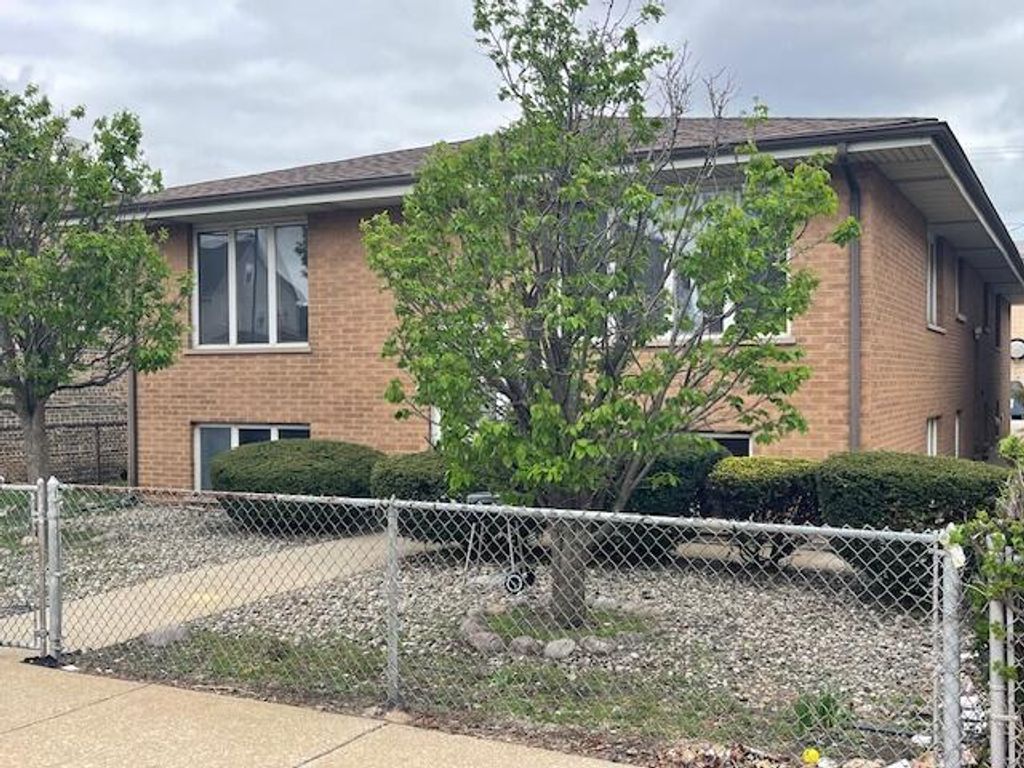 Photo of 1308 W 150th Street, East Chicago, IN 46312 (MLS # 836990)