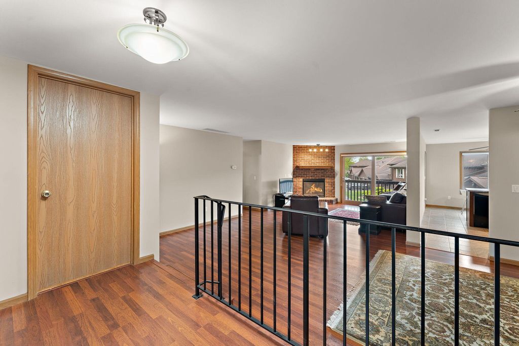 Photo of 2549 N Lakeshore Drive, Crown Point, IN 46307 (MLS # 839086)