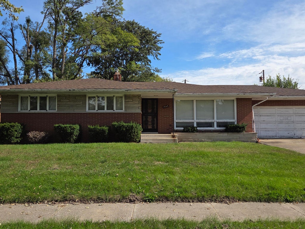 Photo of 1565 Wallace Street, Gary, IN 46404 (MLS # 846697)