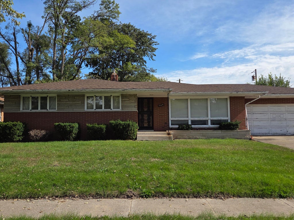 Photo of 1565 Wallace Street, Gary, IN 46404 (MLS # 846697)