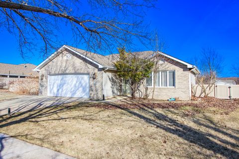 Property photo of 1281 Medlee Drive, Hobart, IN 46342