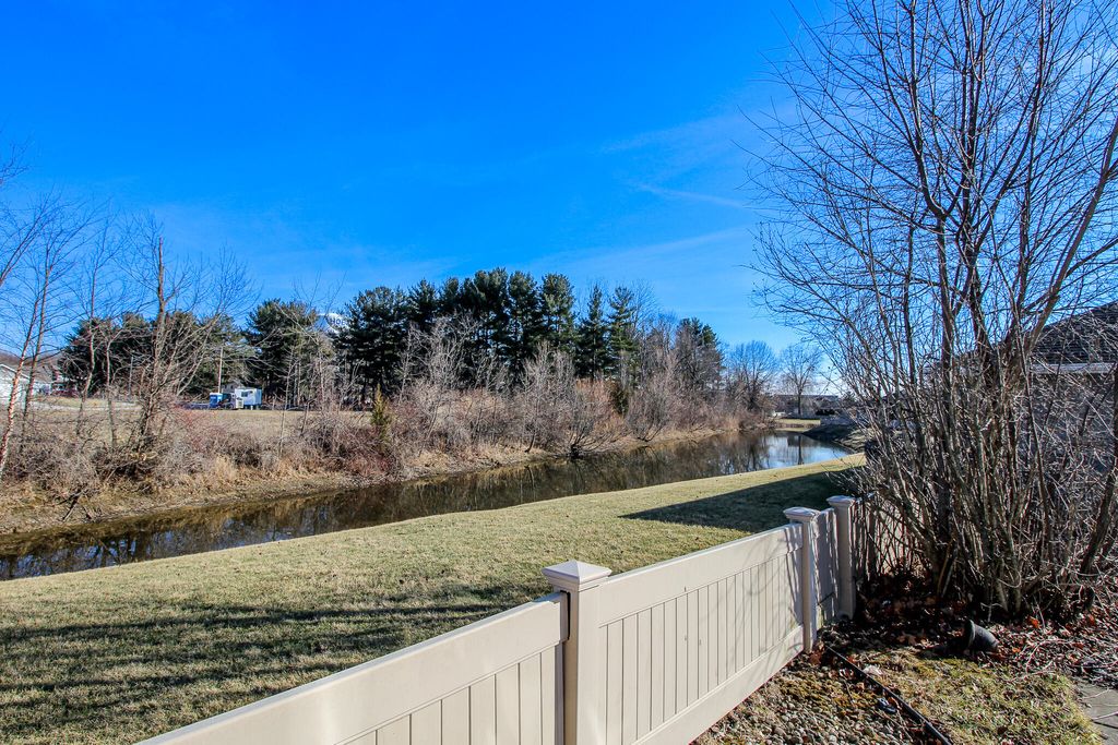 Photo of 1281 Medlee Drive, Hobart, IN 46342 (MLS # 834868)