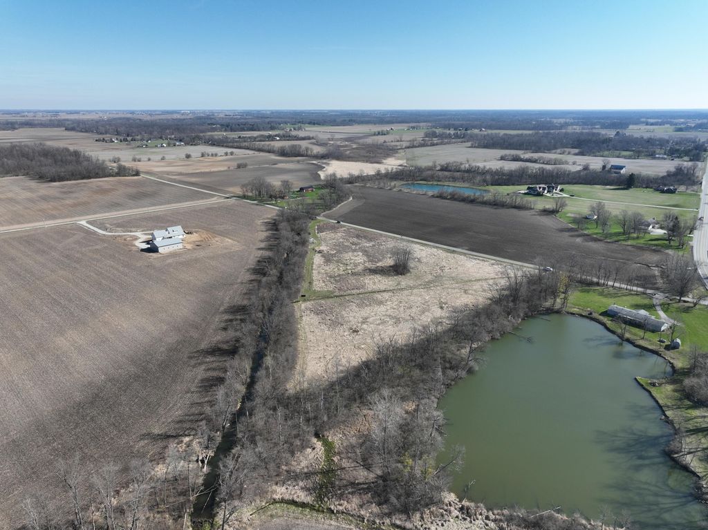 Photo of 10 W North Street, Anderson, IN 46017 (MLS # 836118)