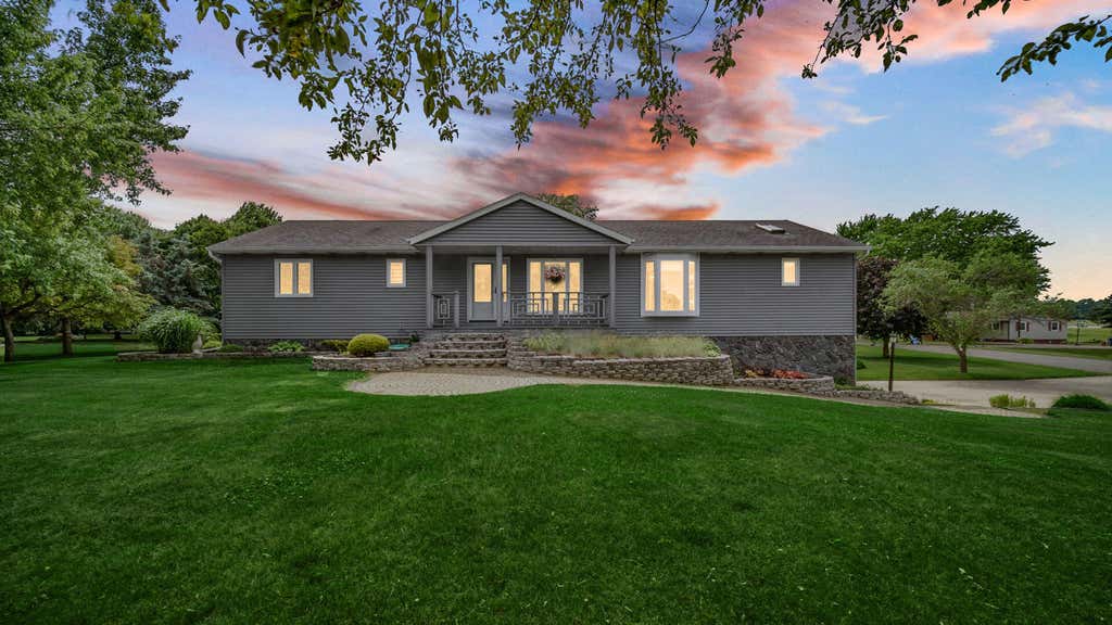 Photo of 1044 S Ruth Avenue, La Porte, IN 46350 (MLS # 840400)