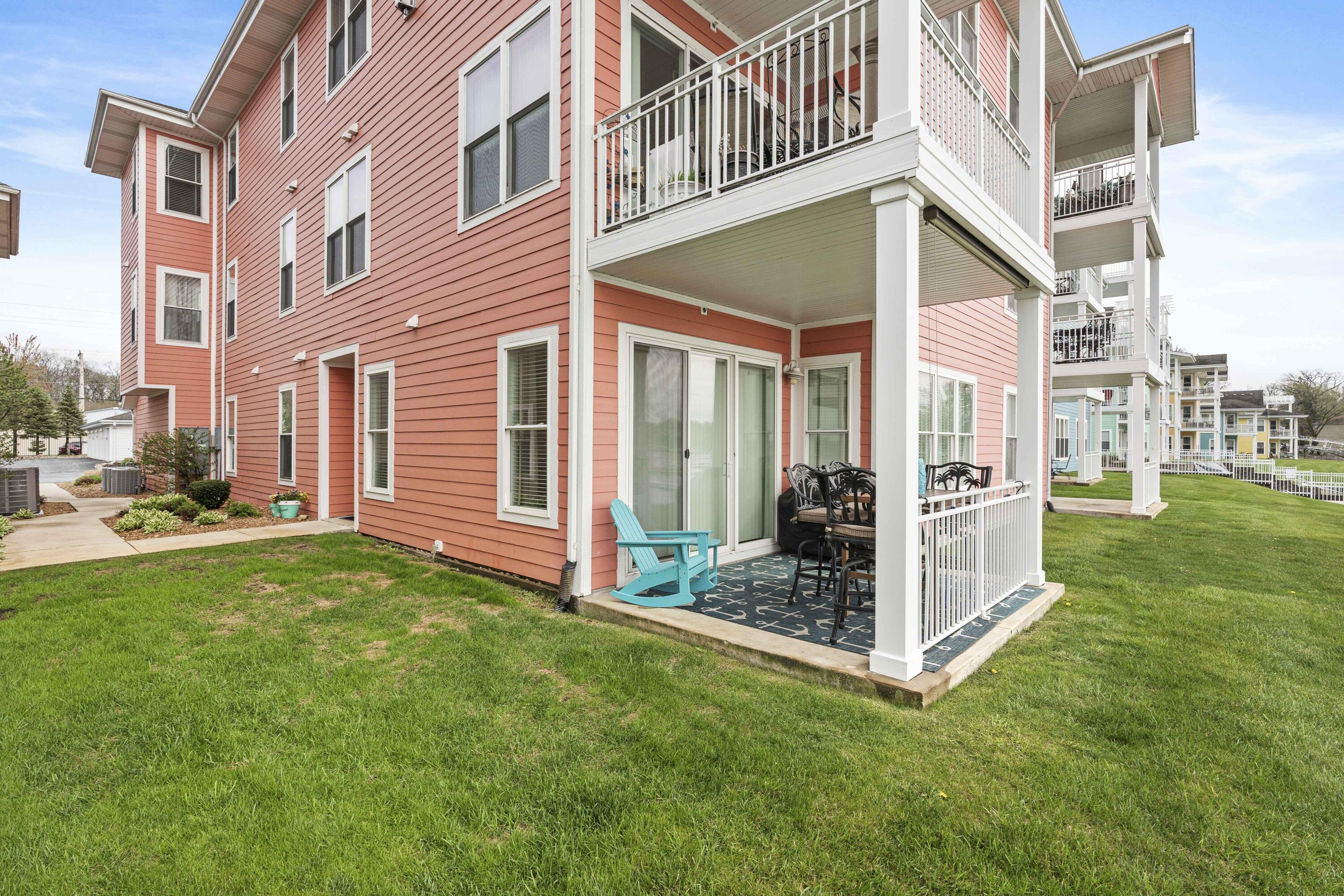 13244 E Lake Shore Drive B-102