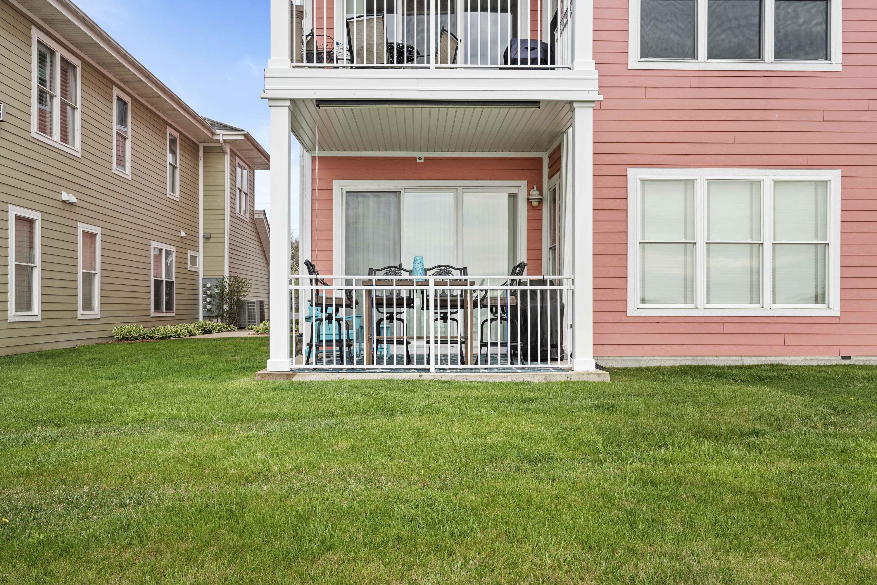 13244 E Lake Shore Drive B-102