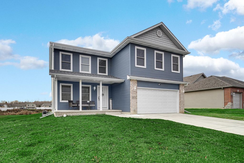 Photo of 6870 Wallace Street, Merrillville, IN 46410 (MLS # 830723)