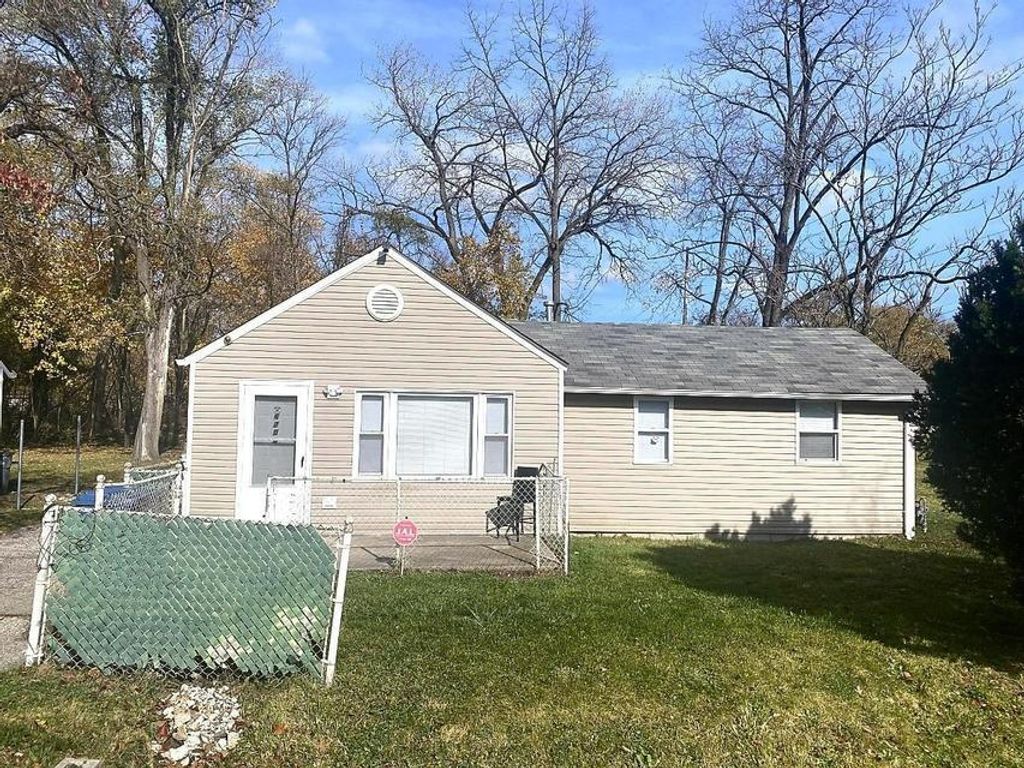 Photo of 6204 W 29th Avenue, Gary, IN 46406 (MLS # 835729)