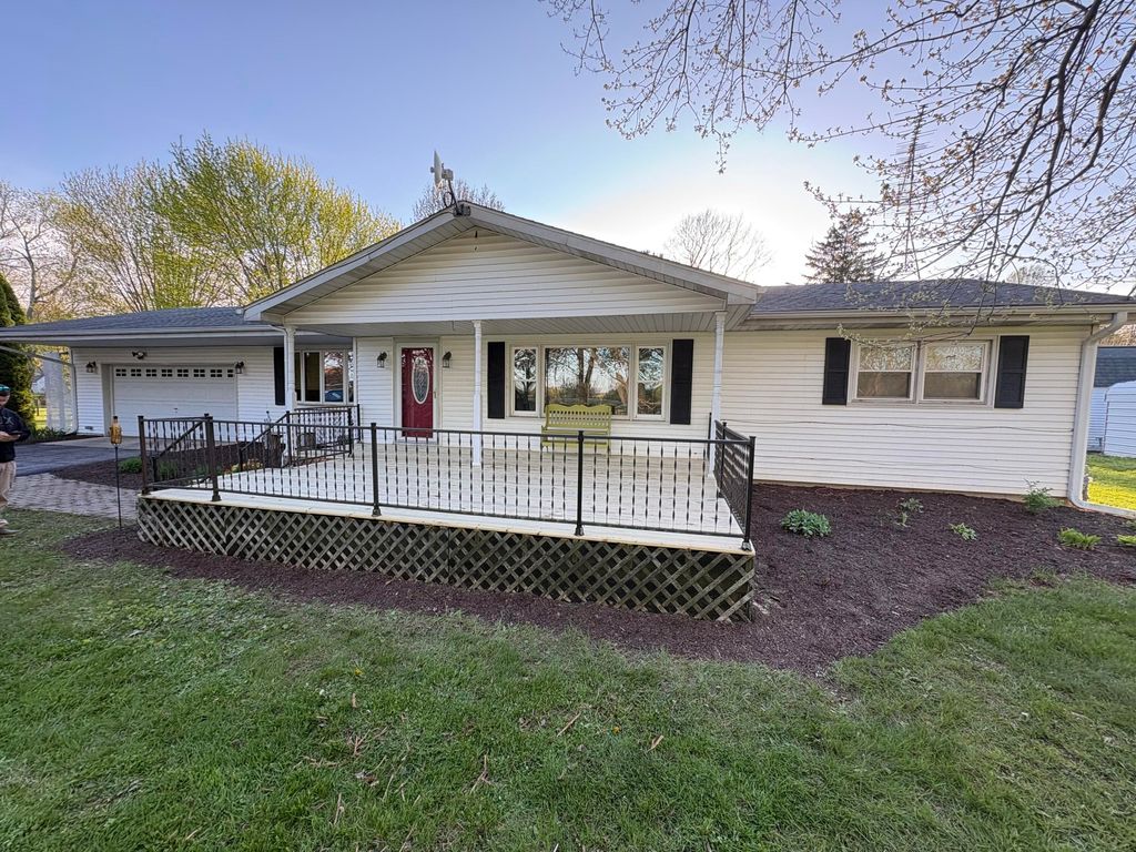 Photo of 5068 Us-35, La Porte, IN 46350 (MLS # 837620)