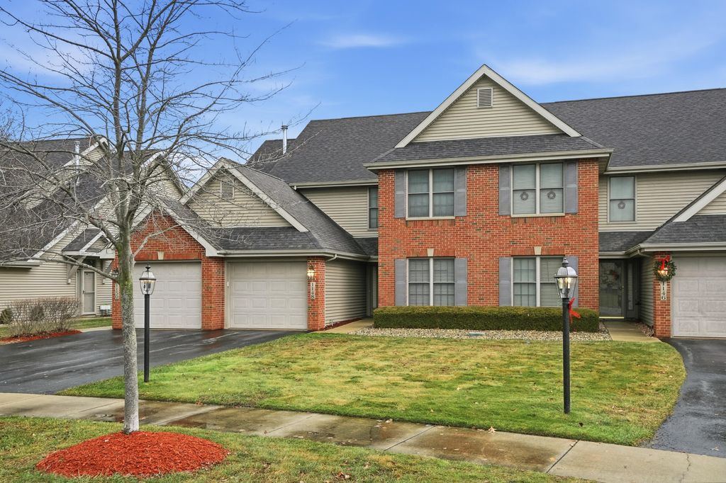 Photo of 1148 Timberwood Lane, Schererville, IN 46375 (MLS # 832092)