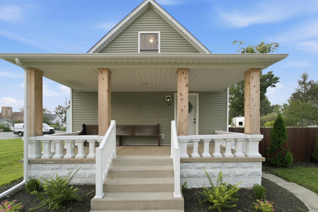 Photo of 138 Jefferson Avenue, Chesterton, IN 46304 (MLS # 844435)