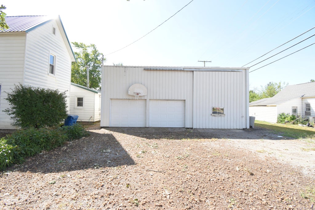 Photo of 105 W South Street, Remington, IN 47977 (MLS # 845294)