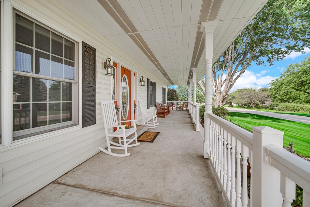 Photo of 3111 N Cha Mar Hills Drive, La Porte, IN 46350 (MLS # 842565)