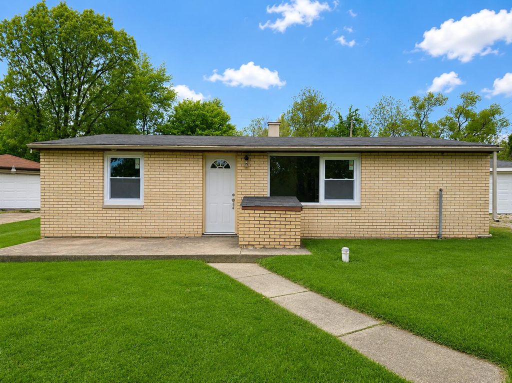 Photo of 12704 Whitcomb Street, Crown Point, IN 46307 (MLS # 839231)