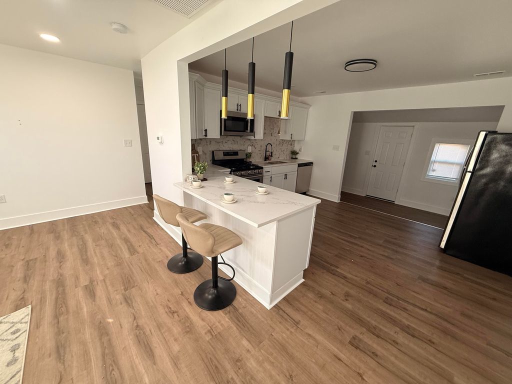 Photo of 4514 E 10th Avenue, Gary, IN 46403 (MLS # 834798)