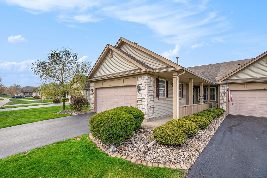 Photo of 12190 80th Place, Dyer, IN 46311 (MLS # 837748)