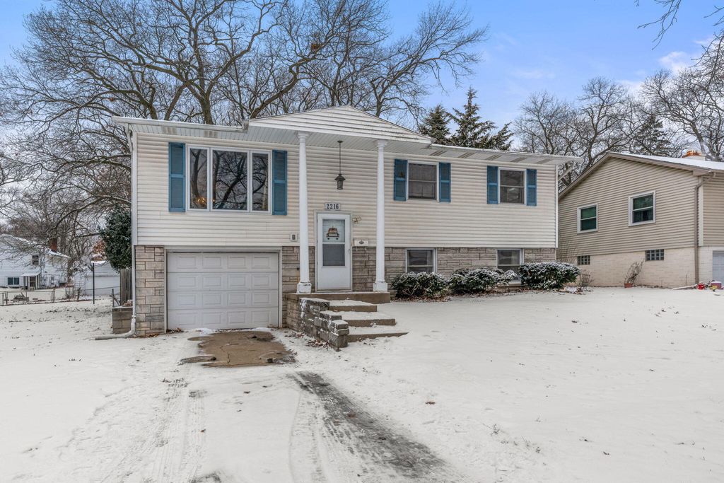 Photo of 2216 Vermillion Street, Lake Station, IN 46405 (MLS # 833354)