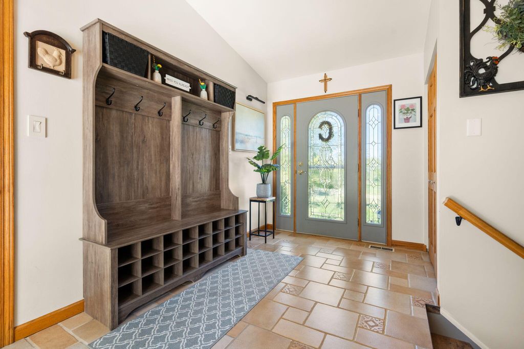 Photo of 120 W 850 N, Valparaiso, IN 46385 (MLS # 839215)