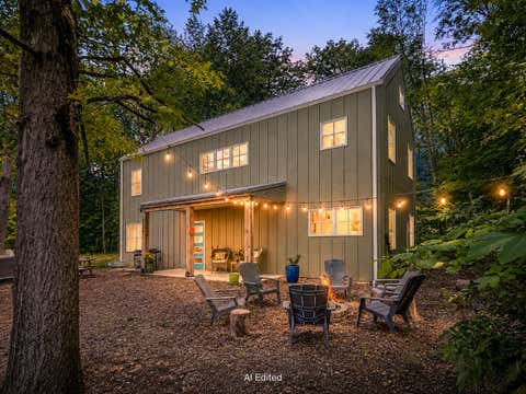 Photo for 10290 Old Grand Beach Road