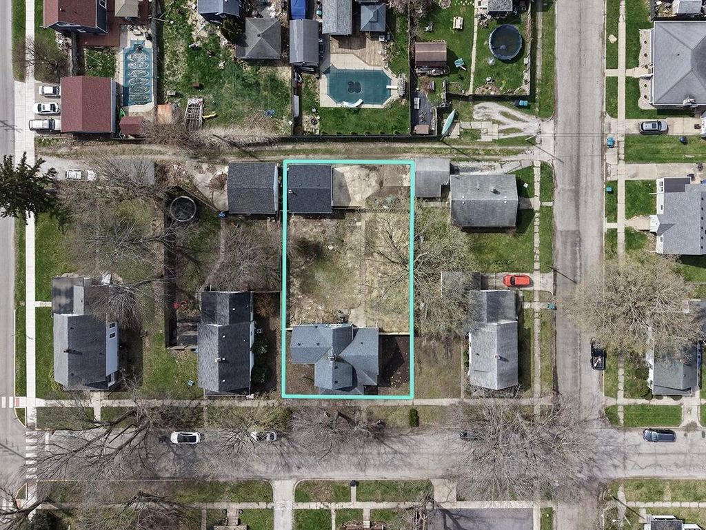 Photo of 508 F Street, La Porte, IN 46350 (MLS # 836749)